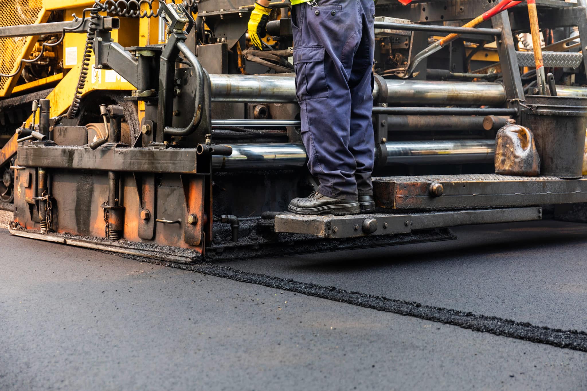 Difference Between Asphalt And Concrete Blades